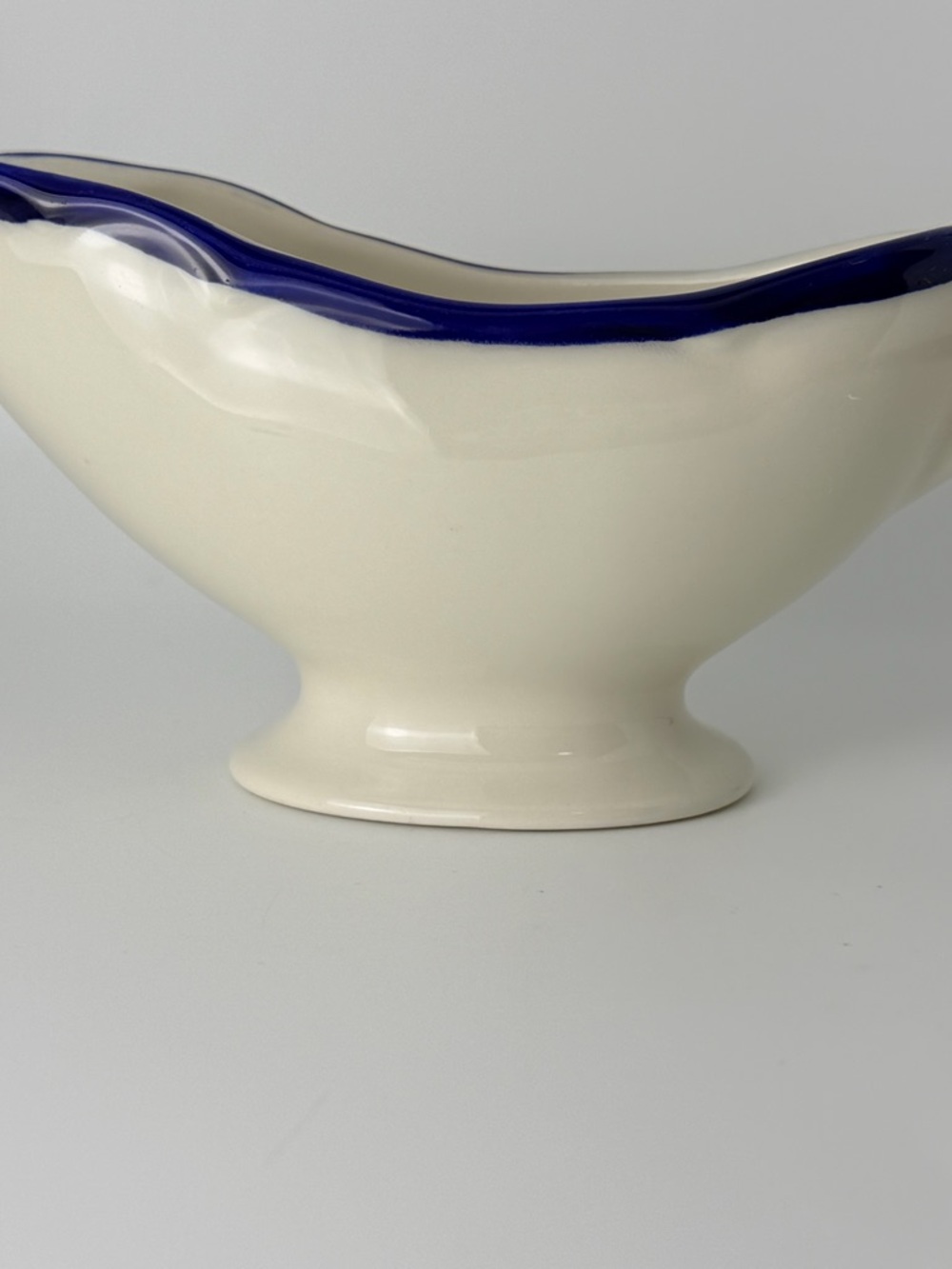 Homer Laughlin Cream Gravy Boat with Cobalt Blue Rim